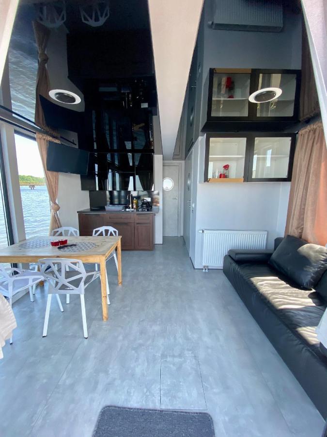 Ferienwohnung Hausboot- Domy Na Wodzie - Houseboat Porta Mare Cammin in Pommern Exterior foto